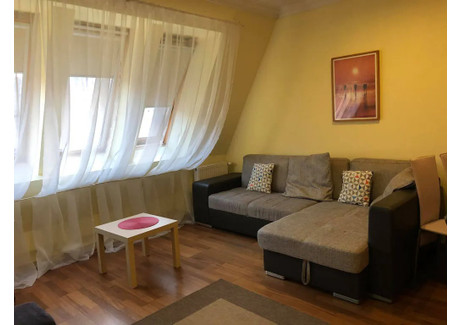 Mieszkanie do wynajęcia - Síp utca Budapest, Węgry, 50 m², 1040 USD (4315 PLN), NET-99753041