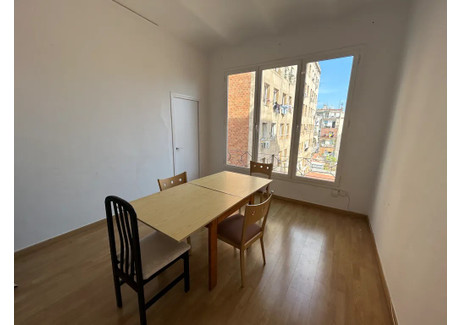 Mieszkanie do wynajęcia - Carrer d'Aragó Barcelona, Hiszpania, 100 m², 503 USD (2018 PLN), NET-99903166