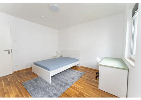 Mieszkanie do wynajęcia - Schnellerstraße Berlin, Niemcy, 90,9 m², 823 USD (3364 PLN), NET-99903634