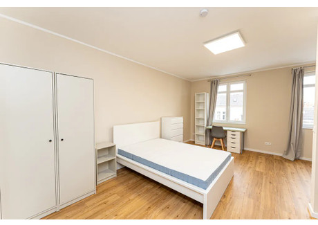 Mieszkanie do wynajęcia - Leibnizstraße Berlin, Niemcy, 22,67 m², 935 USD (3835 PLN), NET-99903718