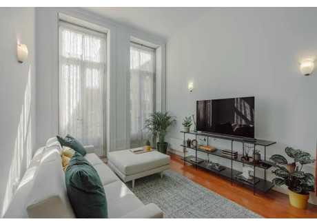 Mieszkanie do wynajęcia - Rua das Flores Porto, Portugalia, 140 m², 2781 USD (10 761 PLN), NET-99924950