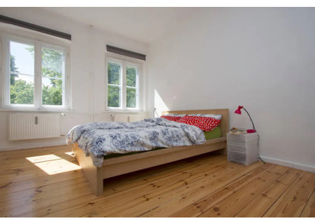 Mieszkanie do wynajęcia - Rubensstraße Berlin, Niemcy, 65 m², 1419 USD (5689 PLN), NET-99923075