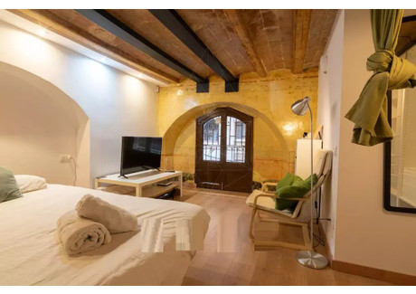 Mieszkanie do wynajęcia - Carrer de Guifré Barcelona, Hiszpania, 35 m², 1231 USD (4727 PLN), NET-99957196