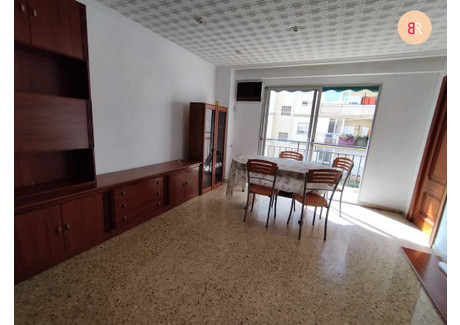 Mieszkanie do wynajęcia - Calle Campoamor Valencia, Hiszpania, 142 m², 407 USD (1604 PLN), NET-92761051