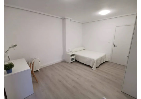 Mieszkanie do wynajęcia - Carrer d'Escalante Valencia, Hiszpania, 95 m², 573 USD (2395 PLN), NET-92839922