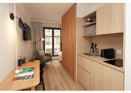 Mieszkanie do wynajęcia - Rue Washington Paris, Francja, 19 m², 2813 USD (11 025 PLN), NET-92868596