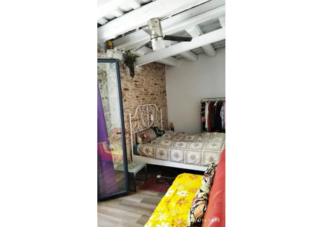 Mieszkanie do wynajęcia - Carrer d'en Botella Barcelona, Hiszpania, 36 m², 923 USD (3702 PLN), NET-93046988