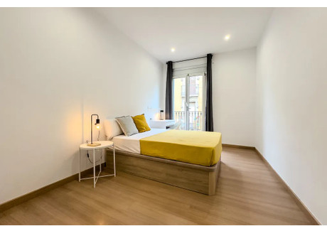 Mieszkanie do wynajęcia - Carrer Nou de la Rambla Barcelona, Hiszpania, 70 m², 634 USD (2649 PLN), NET-93308236