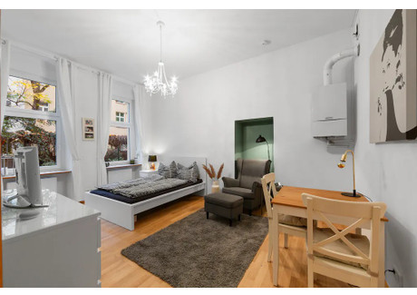 Mieszkanie do wynajęcia - Paul-Robeson-Straße Berlin, Niemcy, 33 m², 1306 USD (5249 PLN), NET-93535929