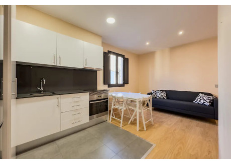 Mieszkanie do wynajęcia - Carrer de Cabrera Barcelona, Hiszpania, 40 m², 923 USD (3830 PLN), NET-93561398