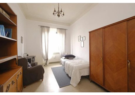 Mieszkanie do wynajęcia - Via Catania Rome, Włochy, 80 m², 563 USD (2161 PLN), NET-93614095