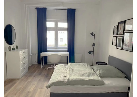 Mieszkanie do wynajęcia - Emser Straße Berlin, Niemcy, 80 m², 2515 USD (10 513 PLN), NET-93874043