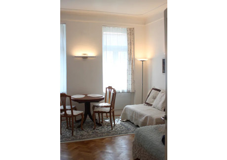 Mieszkanie do wynajęcia - Goldschlagstraße Vienna, Austria, 33 m², 905 USD (3754 PLN), NET-93995143