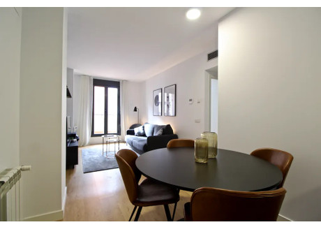 Mieszkanie do wynajęcia - Avenida de la Ciudad de Barcelona Madrid, Hiszpania, 55 m², 2767 USD (11 344 PLN), NET-93995162