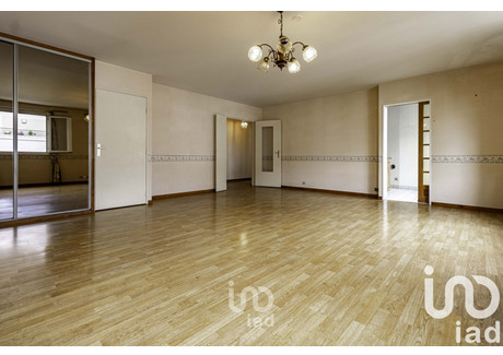 Mieszkanie na sprzedaż - Poissy, Francja, 82 m², 287 644 USD (1 107 428 PLN), NET-99987911