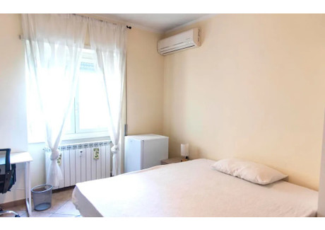 Mieszkanie do wynajęcia - Via Calpurnio Fiamma Rome, Włochy, 120 m², 707 USD (2890 PLN), NET-101440458