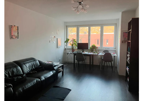 Mieszkanie do wynajęcia - Rathausstraße Berlin, Niemcy, 63 m², 1199 USD (4917 PLN), NET-101956579