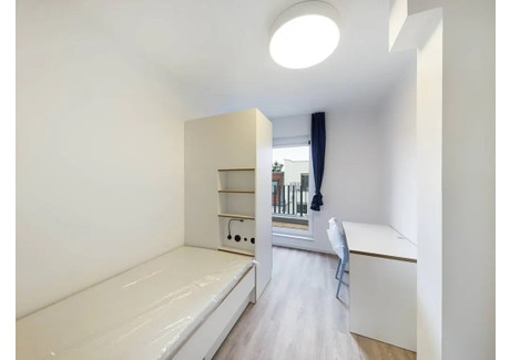 Mieszkanie do wynajęcia - Rathenaustraße Berlin, Niemcy, 136 m², 705 USD (2892 PLN), NET-102733645