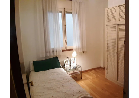 Mieszkanie do wynajęcia - Carrer de Casp Barcelona, Hiszpania, 100 m², 700 USD (2821 PLN), NET-65791990