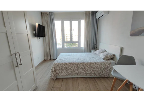 Mieszkanie do wynajęcia - Paseo de la Castellana Madrid, Hiszpania, 30 m², 1178 USD (4724 PLN), NET-94353844