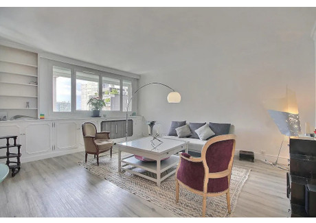 Mieszkanie do wynajęcia - Rue Saint-Charles Paris, Francja, 66 m², 2412 USD (9696 PLN), NET-94500533