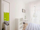 Mieszkanie do wynajęcia - Viale Legioni Romane Milan, Włochy, 110 m², 886 USD (3492 PLN), NET-95326473