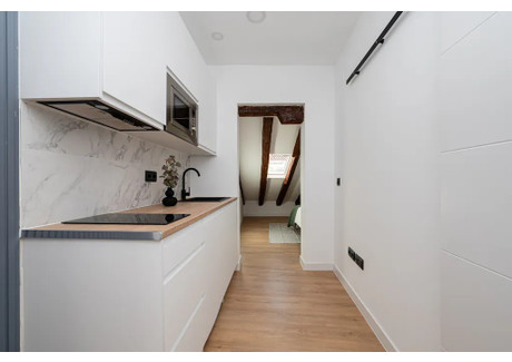 Mieszkanie do wynajęcia - Calle del Arenal Madrid, Hiszpania, 240 m², 1296 USD (5169 PLN), NET-95575738