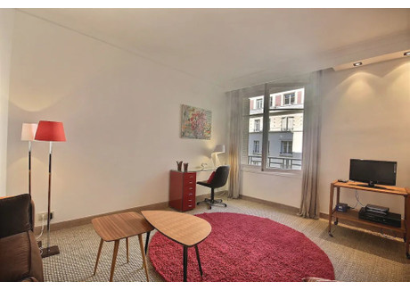 Mieszkanie do wynajęcia - Rue Saint-Dominique Paris, Francja, 45 m², 1828 USD (7402 PLN), NET-95608202