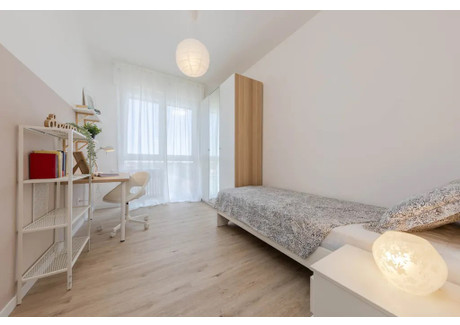 Mieszkanie do wynajęcia - Via Tirana Padova, Włochy, 139 m², 576 USD (2259 PLN), NET-95836889