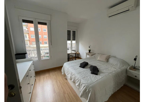 Mieszkanie do wynajęcia - Calle del Conde de Peñalver Madrid, Hiszpania, 117 m², 989 USD (4104 PLN), NET-95836890