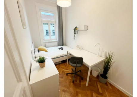 Mieszkanie do wynajęcia - Neustiftgasse Vienna, Austria, 60 m², 629 USD (2414 PLN), NET-95993666