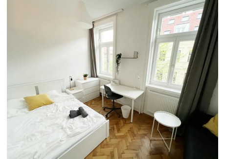 Mieszkanie do wynajęcia - Neustiftgasse Vienna, Austria, 60 m², 677 USD (2831 PLN), NET-95993667