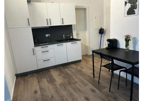 Mieszkanie do wynajęcia - Neckarstraße Stuttgart, Niemcy, 38 m², 1233 USD (4971 PLN), NET-96213222