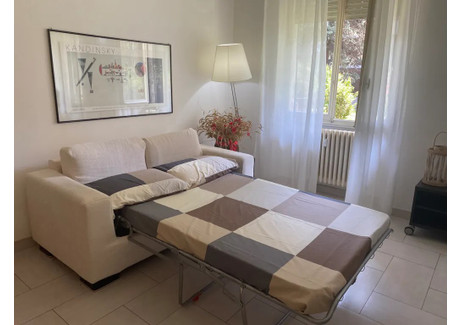 Mieszkanie do wynajęcia - Via Carlo Boncompagni Milan, Włochy, 40 m², 1582 USD (6470 PLN), NET-96451118