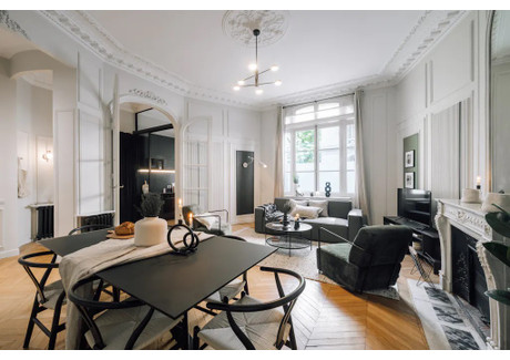 Mieszkanie do wynajęcia - Rue de Lota Paris, Francja, 85 m², 5893 USD (23 747 PLN), NET-96930264