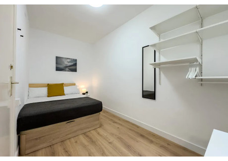 Mieszkanie do wynajęcia - Carrer del Rosselló Barcelona, Hiszpania, 110 m², 699 USD (2815 PLN), NET-96989675