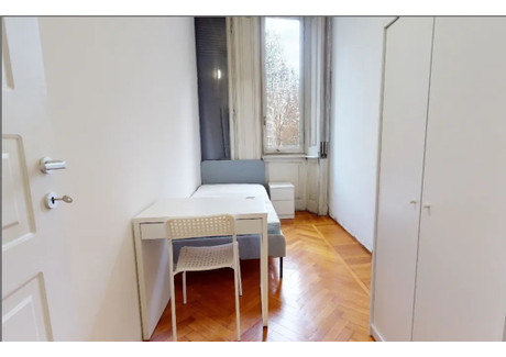 Mieszkanie do wynajęcia - Viale Abruzzi Milan, Włochy, 180 m², 717 USD (2755 PLN), NET-97137864