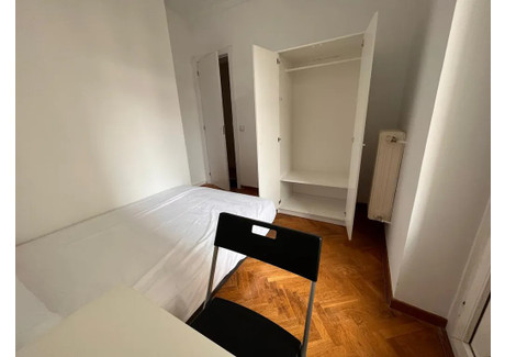 Mieszkanie do wynajęcia - Calle de Grafal Madrid, Hiszpania, 100 m², 638 USD (2559 PLN), NET-97546541