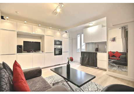 Mieszkanie do wynajęcia - Rue du Faubourg Saint-Denis Paris, Francja, 24 m², 1410 USD (5528 PLN), NET-98258782