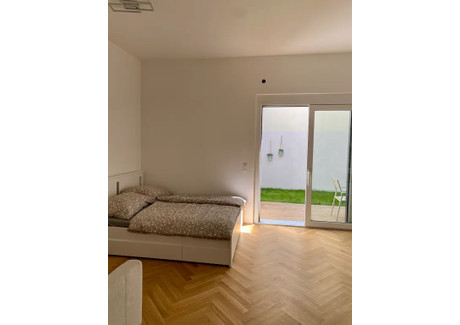 Mieszkanie do wynajęcia - Lienfeldergasse Vienna, Austria, 35 m², 1289 USD (5350 PLN), NET-98791721