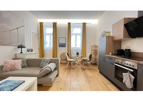 Mieszkanie do wynajęcia - Hasnerstraße Vienna, Austria, 45 m², 1454 USD (5962 PLN), NET-98967832