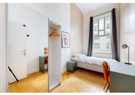 Mieszkanie do wynajęcia - Chaussée d'Ixelles Ixelles, Belgia, 189 m², 755 USD (2951 PLN), NET-99942265