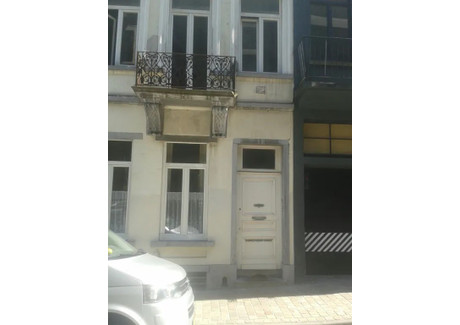 Mieszkanie do wynajęcia - Alphonse De Wittestraat Elsene, Belgia, 75 m², 791 USD (3092 PLN), NET-90195318