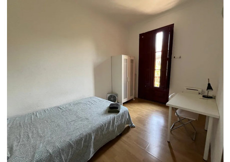 Mieszkanie do wynajęcia - Carrer del Bruc Barcelona, Hiszpania, 240 m², 586 USD (2397 PLN), NET-90195365