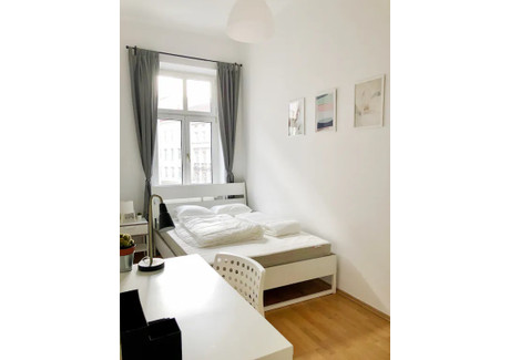 Mieszkanie do wynajęcia - Reinprechtsdorfer Straße Vienna, Austria, 70 m², 613 USD (2456 PLN), NET-90195494