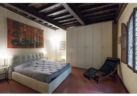 Mieszkanie do wynajęcia - Piazza dei Pitti Florence, Włochy, 90 m², 1444 USD (5992 PLN), NET-90195913