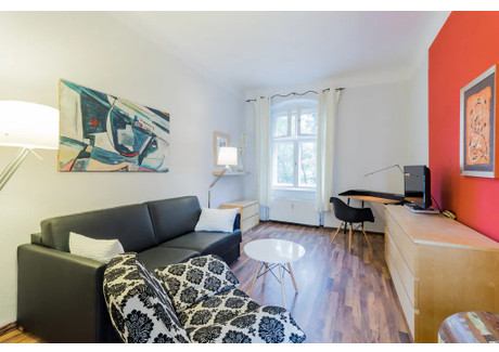 Mieszkanie do wynajęcia - Spanheimstraße Berlin, Niemcy, 36 m², 933 USD (3646 PLN), NET-90196927