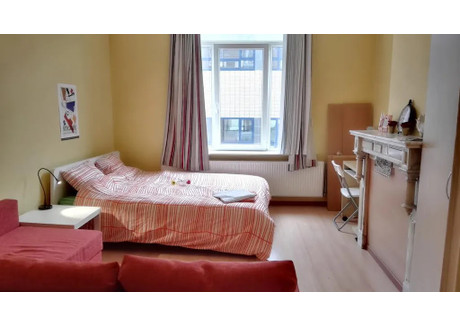 Dom do wynajęcia - John Waterloo Wilsonstraat Brussels, Belgia, 35 m², 922 USD (3826 PLN), NET-90197712