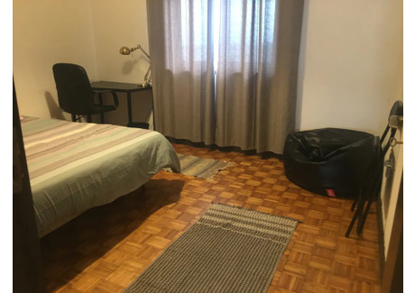 Mieszkanie do wynajęcia - Rua de Contumil Porto, Portugalia, 100 m², 493 USD (2059 PLN), NET-90198721