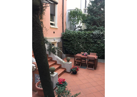 Mieszkanie do wynajęcia - Via Catania Milan, Włochy, 38 m², 1428 USD (5583 PLN), NET-90198877